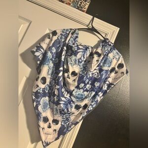 Floral Skull Print Women's Scarf/Wrap